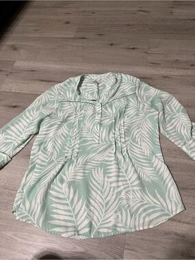 Kim Rogers Mint Green Palm-Print Top